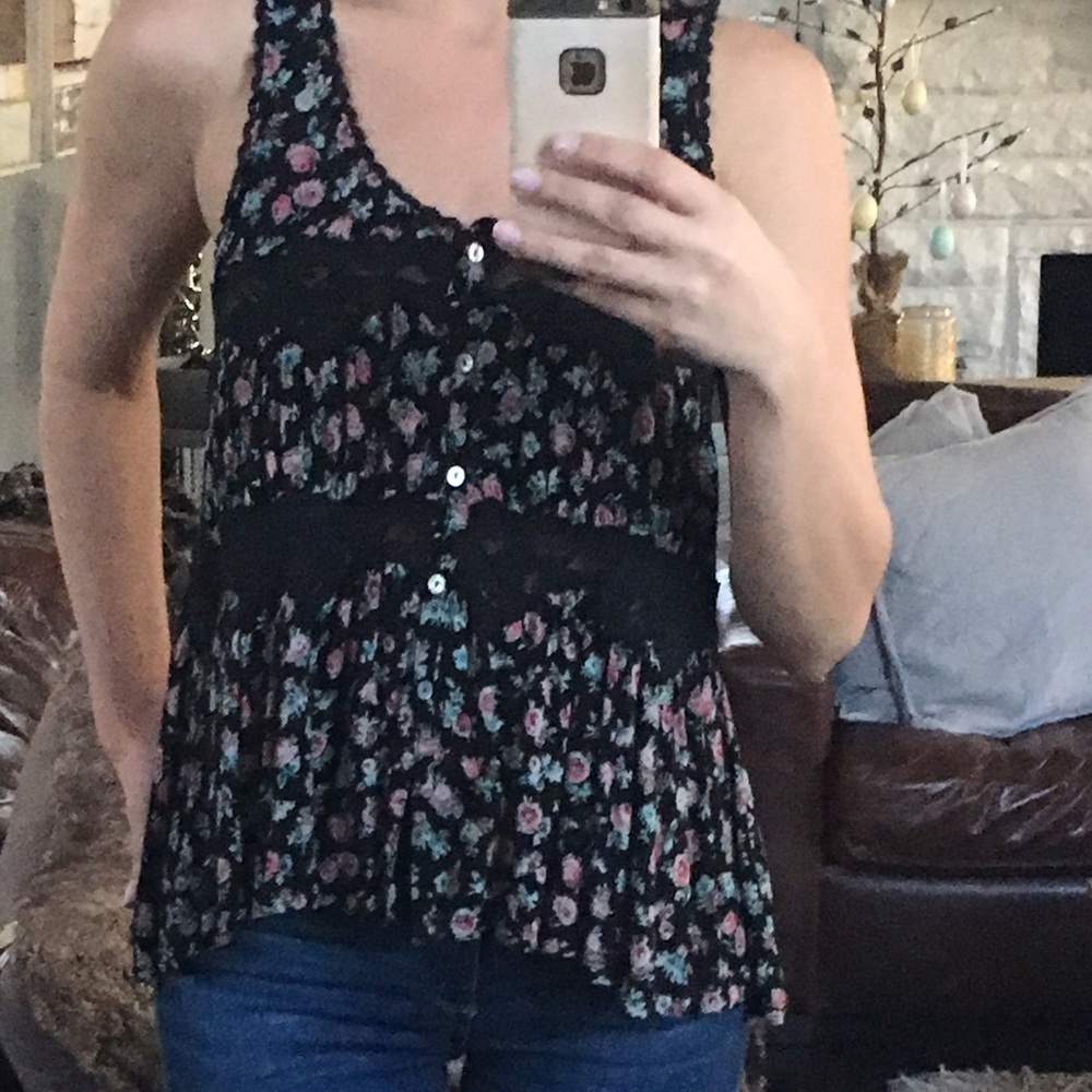 Free People floral tank size xs